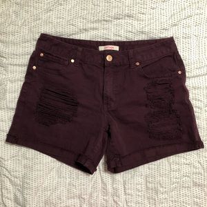 DISTRESSED DENIM SHORTS